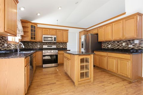 Tiny photo for 301 Providence Drive, Matteson, IL 60443 (MLS # 12666869)