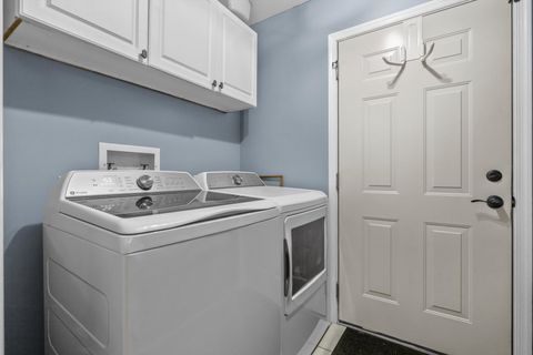Tiny photo for 1370 Dunns Court, Fox Lake, IL 60020 (MLS # 12656193)