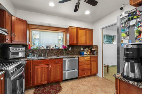 Tiny photo for 7555 N Neva Avenue, Niles, IL 60714 (MLS # 12670612)