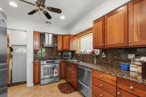 Tiny photo for 7555 N Neva Avenue, Niles, IL 60714 (MLS # 12670612)