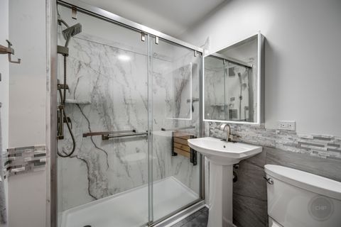 Tiny photo for 28W544 Forest View Avenue, Warrenville, IL 60555 (MLS # 12538464)