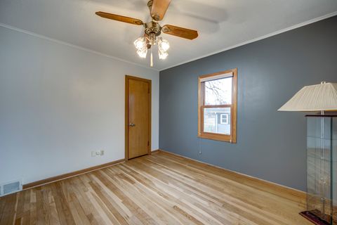 Tiny photo for 28W544 Forest View Avenue, Warrenville, IL 60555 (MLS # 12538464)