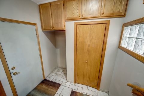 Tiny photo for 28W544 Forest View Avenue, Warrenville, IL 60555 (MLS # 12538464)