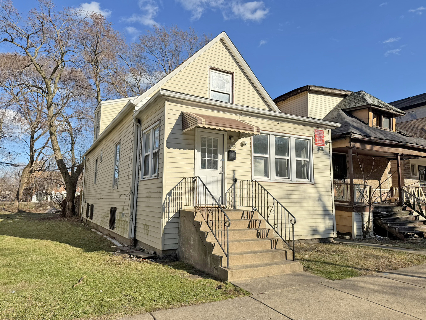 7939 S Escanaba Avenue