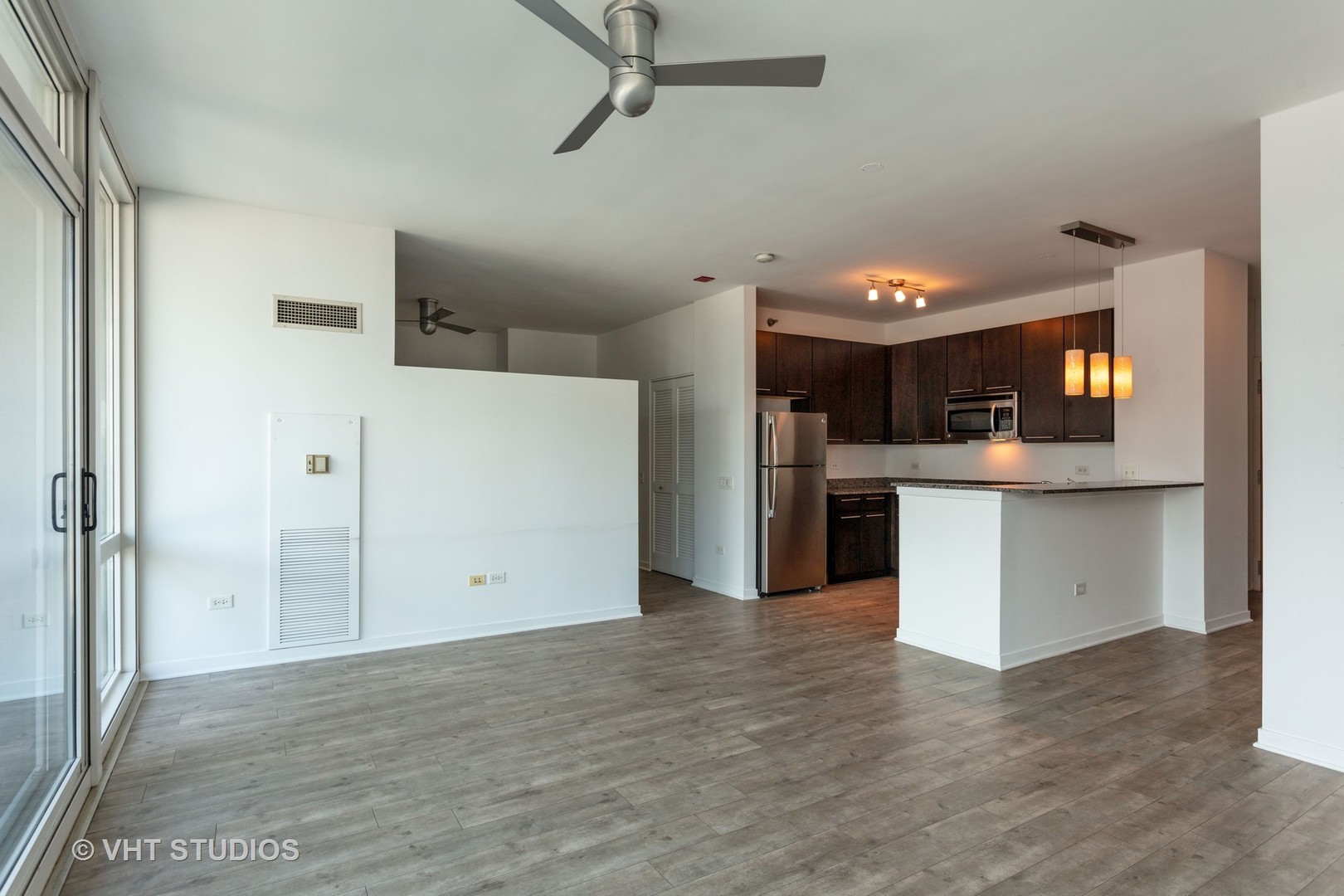 757 N Orleans Street 1202