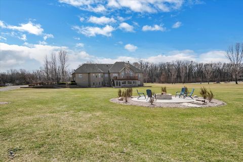 listing image 44
