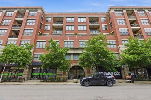 Photo of 3140 N SHEFFIELD Avenue #602, Chicago, IL 60657 (MLS # 12657694)