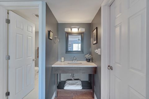 Tiny photo for 690 CHANDLER Road #302, Gurnee, IL 60031 (MLS # 12504192)