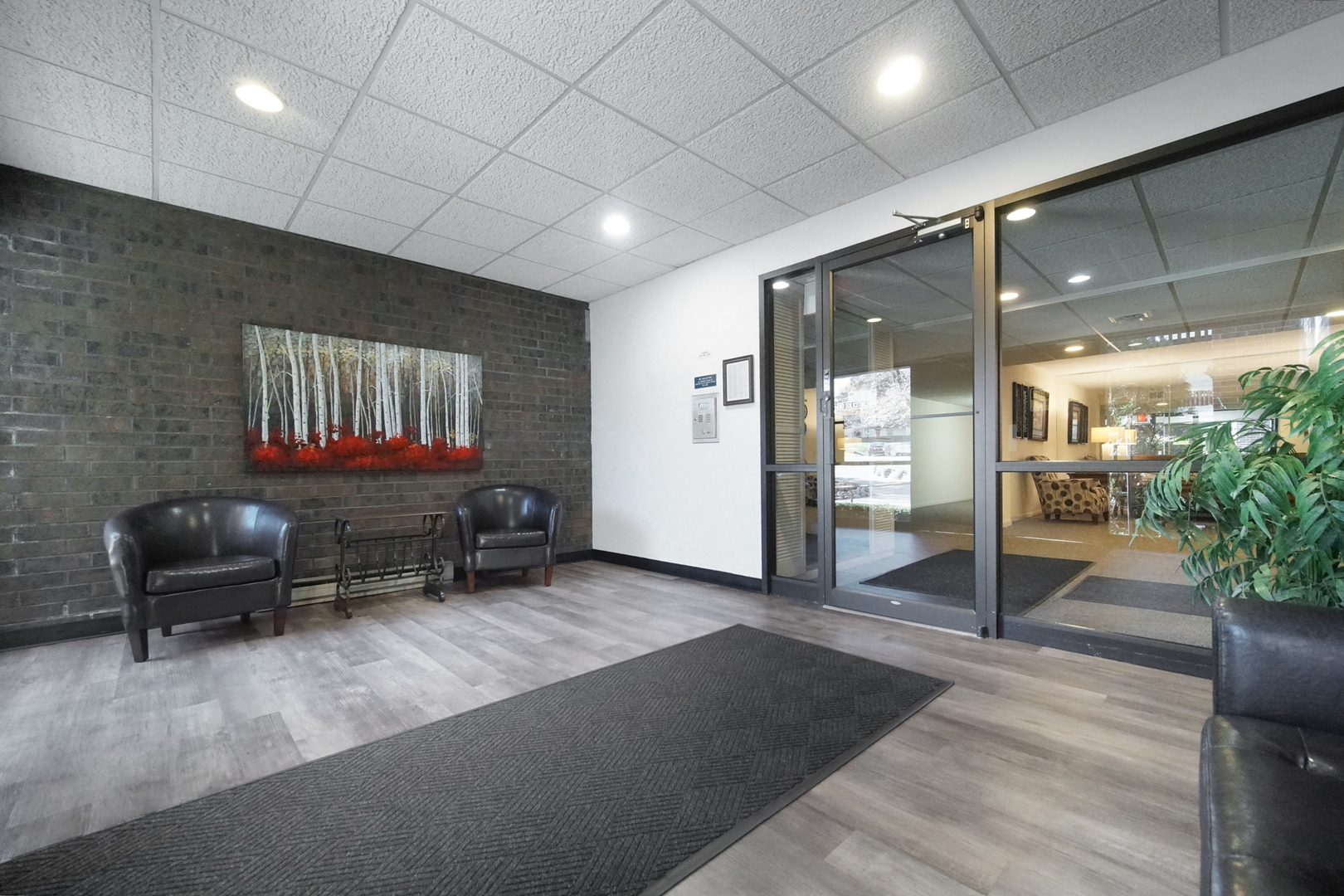 690 CHANDLER Road 302