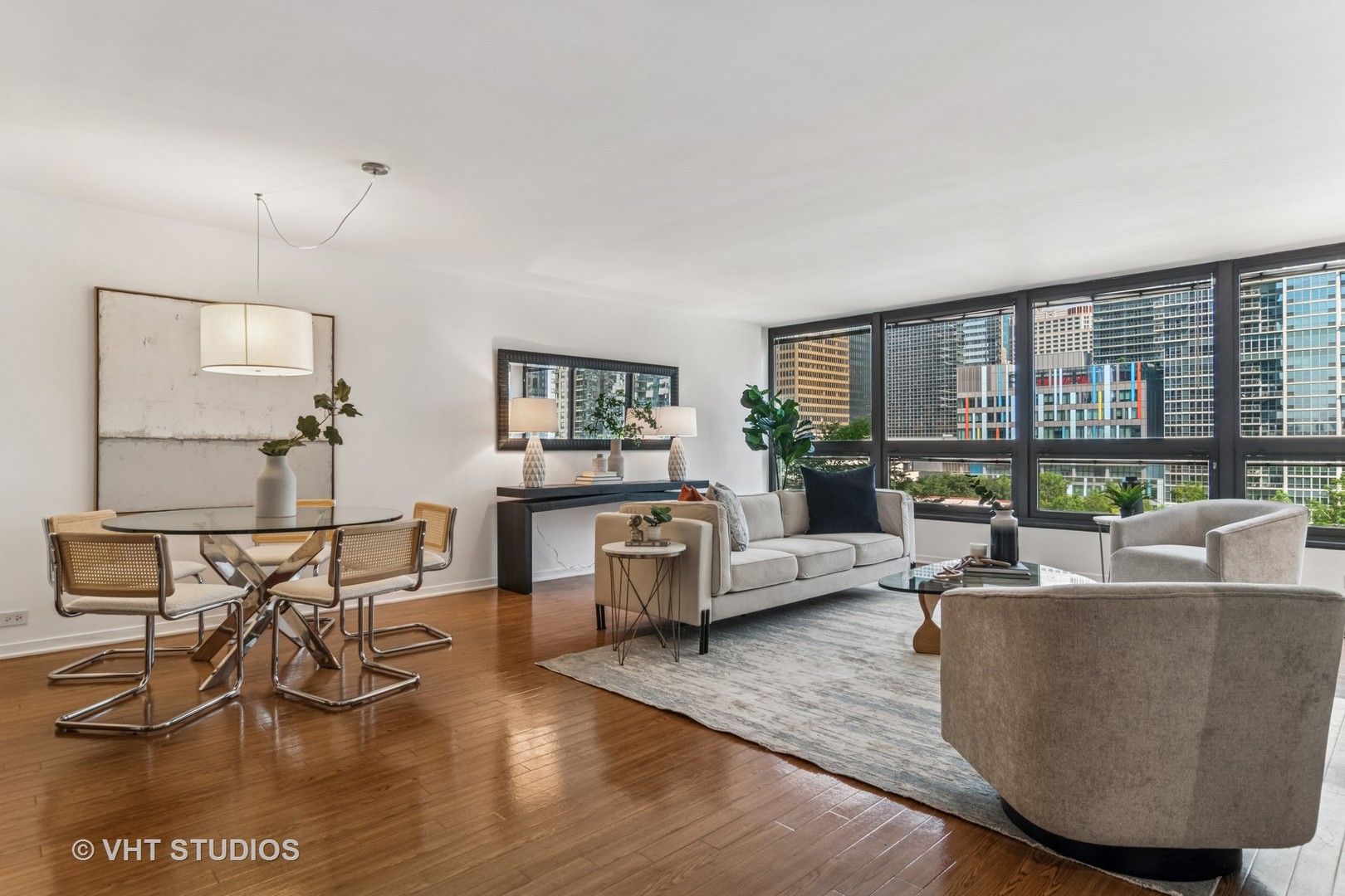 360 E RANDOLPH Street 407