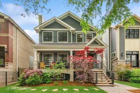 3526 N Hamilton Avenue Chicago IL 60618