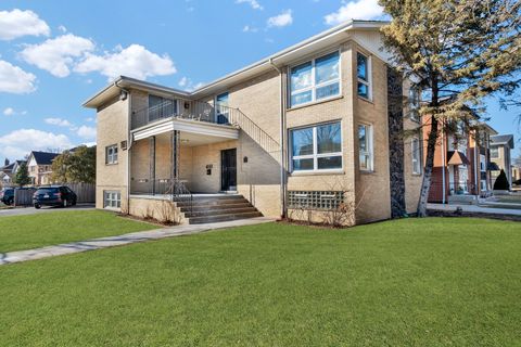 484 Shenstone Road Riverside IL 60546