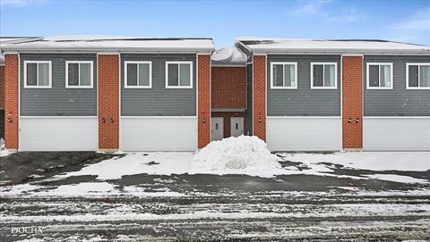 Photo of 1216 Gillespie Lane, Yorkville, IL 60560 (MLS # 12517313)