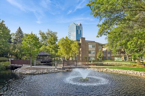 Tiny photo for 1 Oak Brook Club Drive #A312, Oak Brook, IL 60523 (MLS # 12497757)