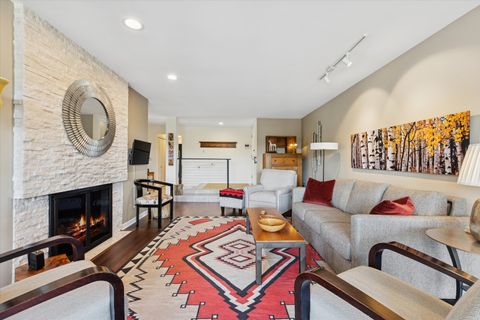 Tiny photo for 1 Oak Brook Club Drive #A312, Oak Brook, IL 60523 (MLS # 12497757)