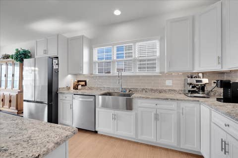 Tiny photo for 635 Maplewood Circle, Elburn, IL 60119 (MLS # 12738340)