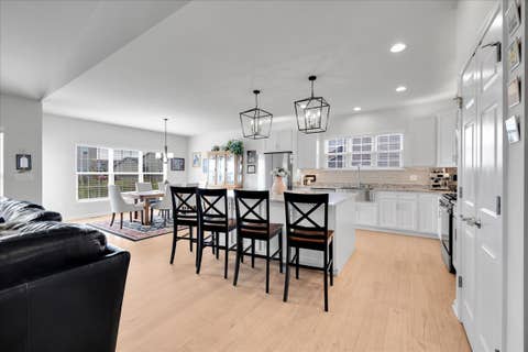 Tiny photo for 635 Maplewood Circle, Elburn, IL 60119 (MLS # 12738340)