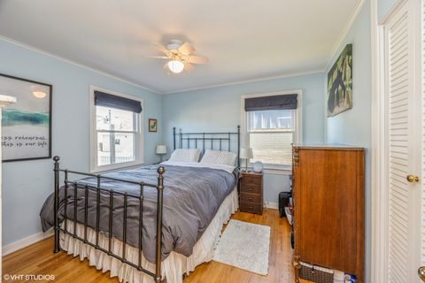 Tiny photo for 9542 Monroe Avenue, Brookfield, IL 60513 (MLS # 12515875)