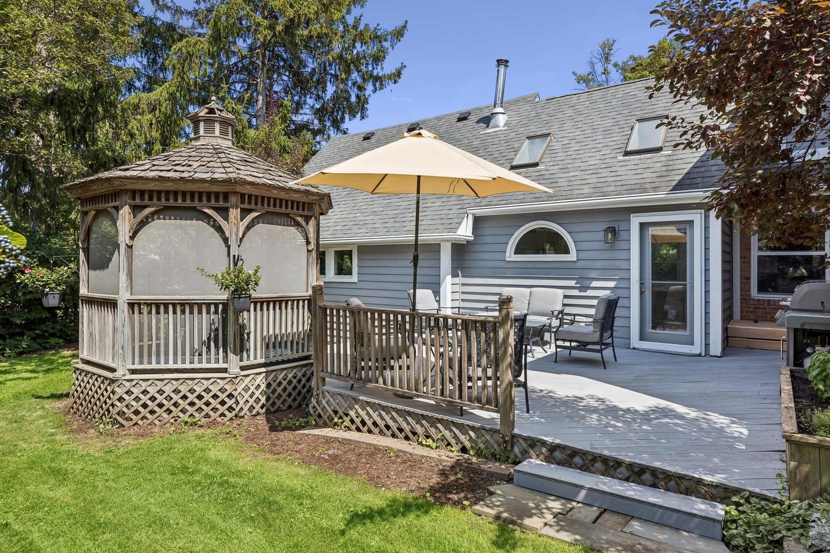 210 Eastern Avenue