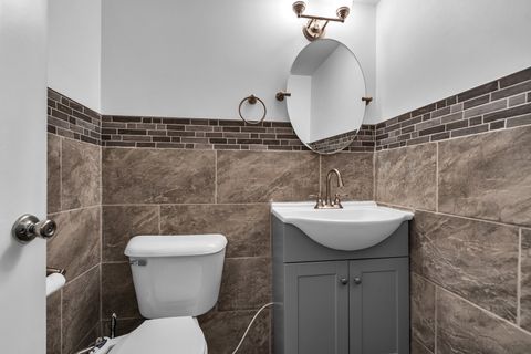 Tiny photo for 9829 Nottingham Avenue #10, Chicago Ridge, IL 60415 (MLS # 12511926)