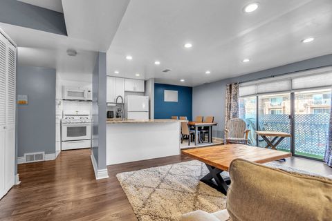 Tiny photo for 9829 Nottingham Avenue #10, Chicago Ridge, IL 60415 (MLS # 12511926)