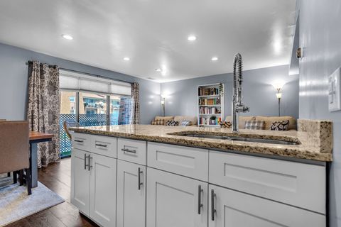 Tiny photo for 9829 Nottingham Avenue #10, Chicago Ridge, IL 60415 (MLS # 12511926)