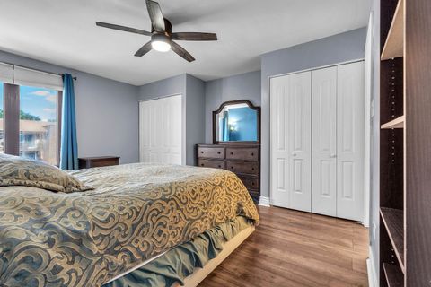 Tiny photo for 9829 Nottingham Avenue #10, Chicago Ridge, IL 60415 (MLS # 12511926)