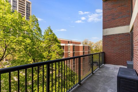 Tiny photo for 3041 S Michigan Avenue #504, Chicago, IL 60616 (MLS # 12214398)