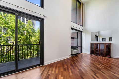 Tiny photo for 3041 S Michigan Avenue #504, Chicago, IL 60616 (MLS # 12214398)