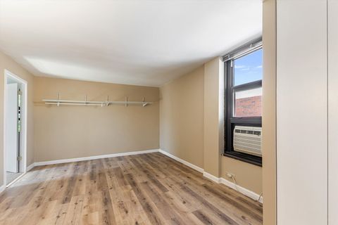Tiny photo for 3041 S Michigan Avenue #504, Chicago, IL 60616 (MLS # 12214398)