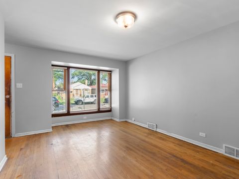 Tiny photo for 1135 Rice Avenue, Bellwood, IL 60104 (MLS # 12423980)