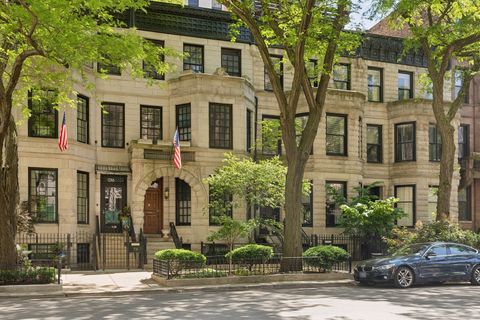 69 E Cedar Street Chicago IL 60611