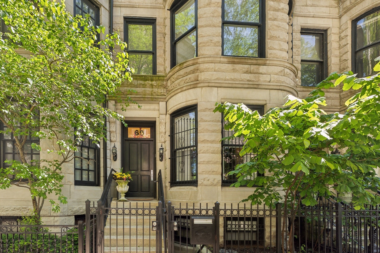 69 E Cedar Street
