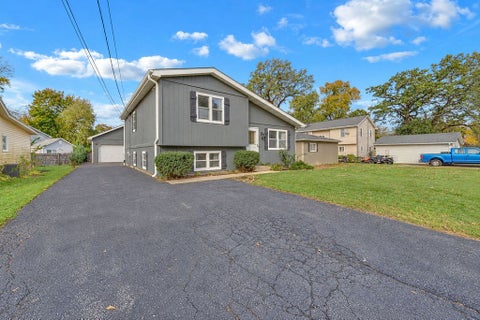 Tiny photo for 33790 N 2nd Street, Grayslake, IL 60030 (MLS # 12793516)
