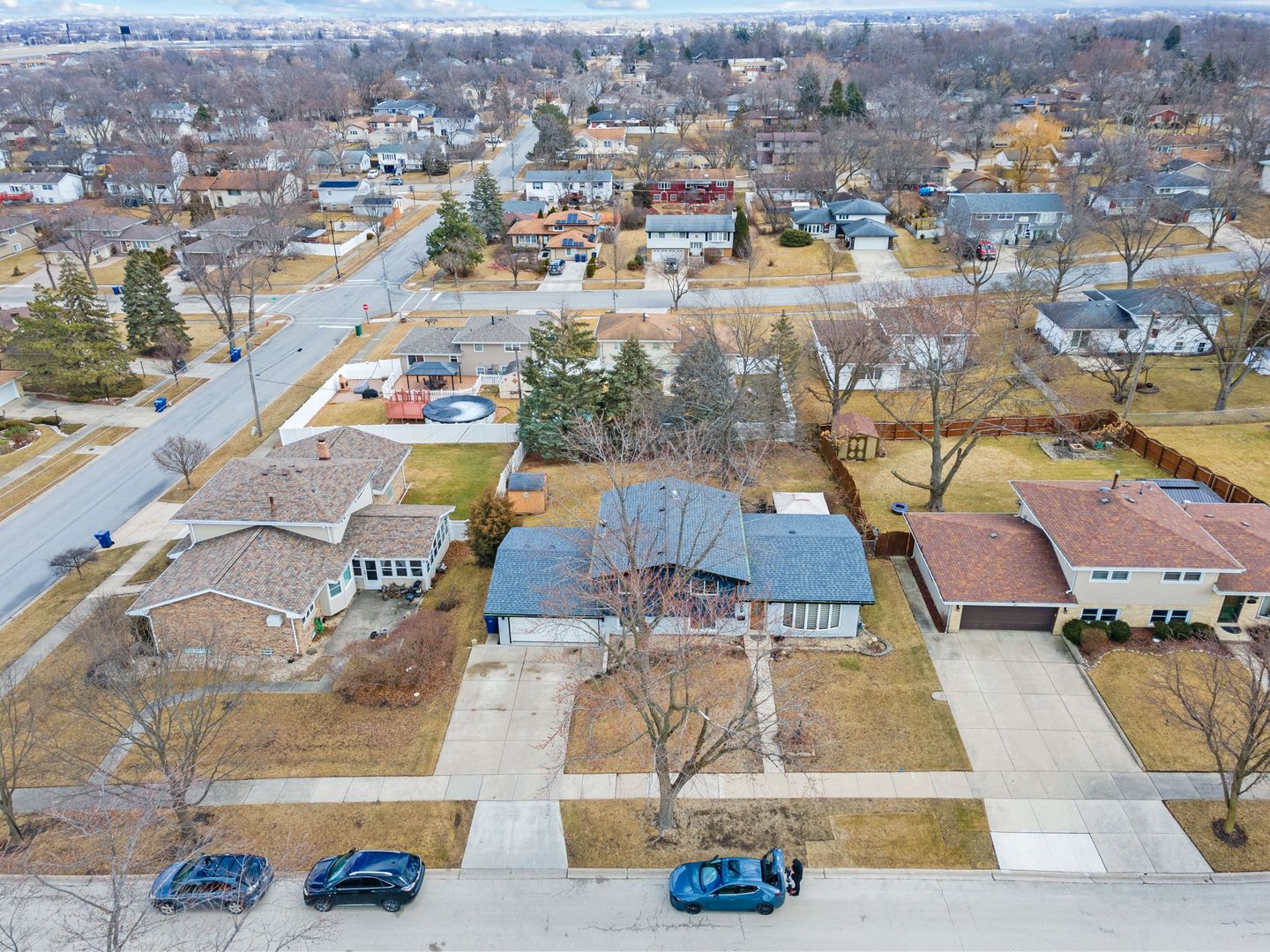 8909 S 85th Court
