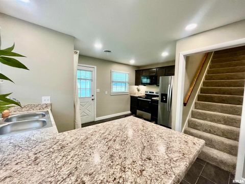 Tiny photo for 314 W 12TH Street, Metropolis, IL 62960 (MLS # EB458376)