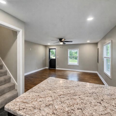 Tiny photo for 314 W 12TH Street, Metropolis, IL 62960 (MLS # EB458376)