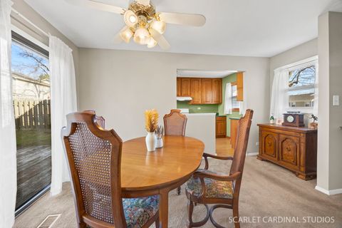 Tiny photo for 231 Hedgerow Drive, Bloomingdale, IL 60108 (MLS # 12574280)