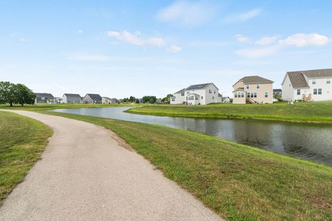 Tiny photo for 531 Alpine Drive, Algonquin, IL 60102 (MLS # 12492583)
