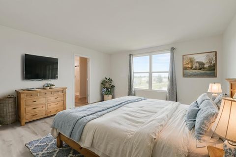 Tiny photo for 531 Alpine Drive, Algonquin, IL 60102 (MLS # 12492583)