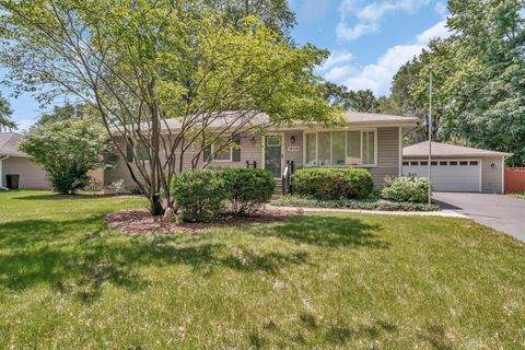 Tiny photo for 16410 S Howard Street, Plainfield, IL 60586 (MLS # 12404186)