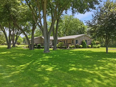 Tiny photo for 28 S Cherry Drive, Oswego, IL 60543 (MLS # 12732956)