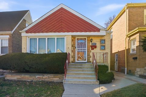 10424 S Forest Avenue Chicago IL 60628