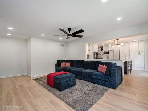 Tiny photo for 809 Brook Court, Glen Ellyn, IL 60137 (MLS # 12711514)