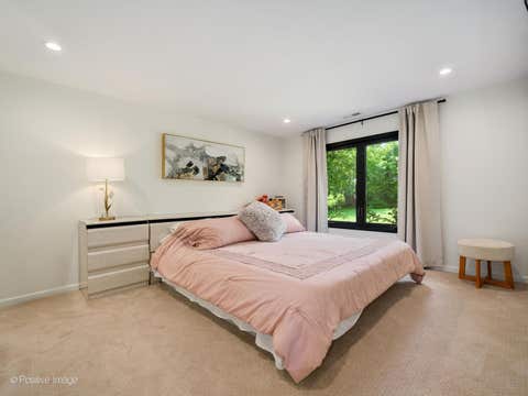 Tiny photo for 809 Brook Court, Glen Ellyn, IL 60137 (MLS # 12711514)
