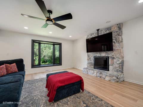 Tiny photo for 809 Brook Court, Glen Ellyn, IL 60137 (MLS # 12711514)