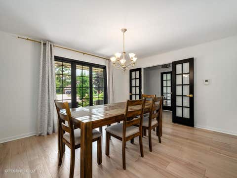Tiny photo for 809 Brook Court, Glen Ellyn, IL 60137 (MLS # 12711514)