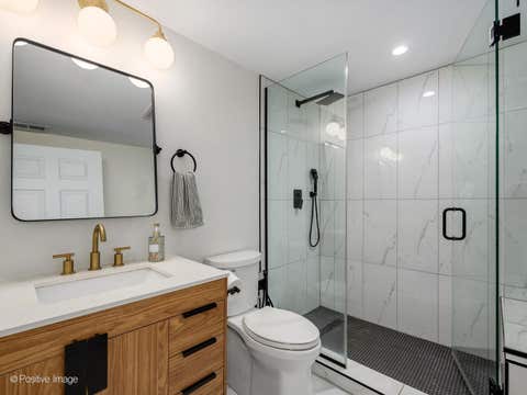 Tiny photo for 809 Brook Court, Glen Ellyn, IL 60137 (MLS # 12711514)