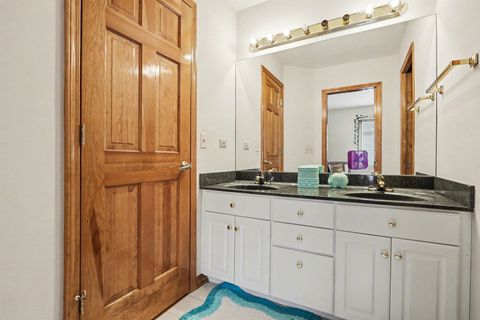 Tiny photo for 2598 Chasewood Court, Aurora, IL 60502 (MLS # 12623893)