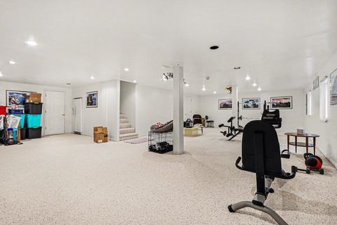 Tiny photo for 2598 Chasewood Court, Aurora, IL 60502 (MLS # 12623893)